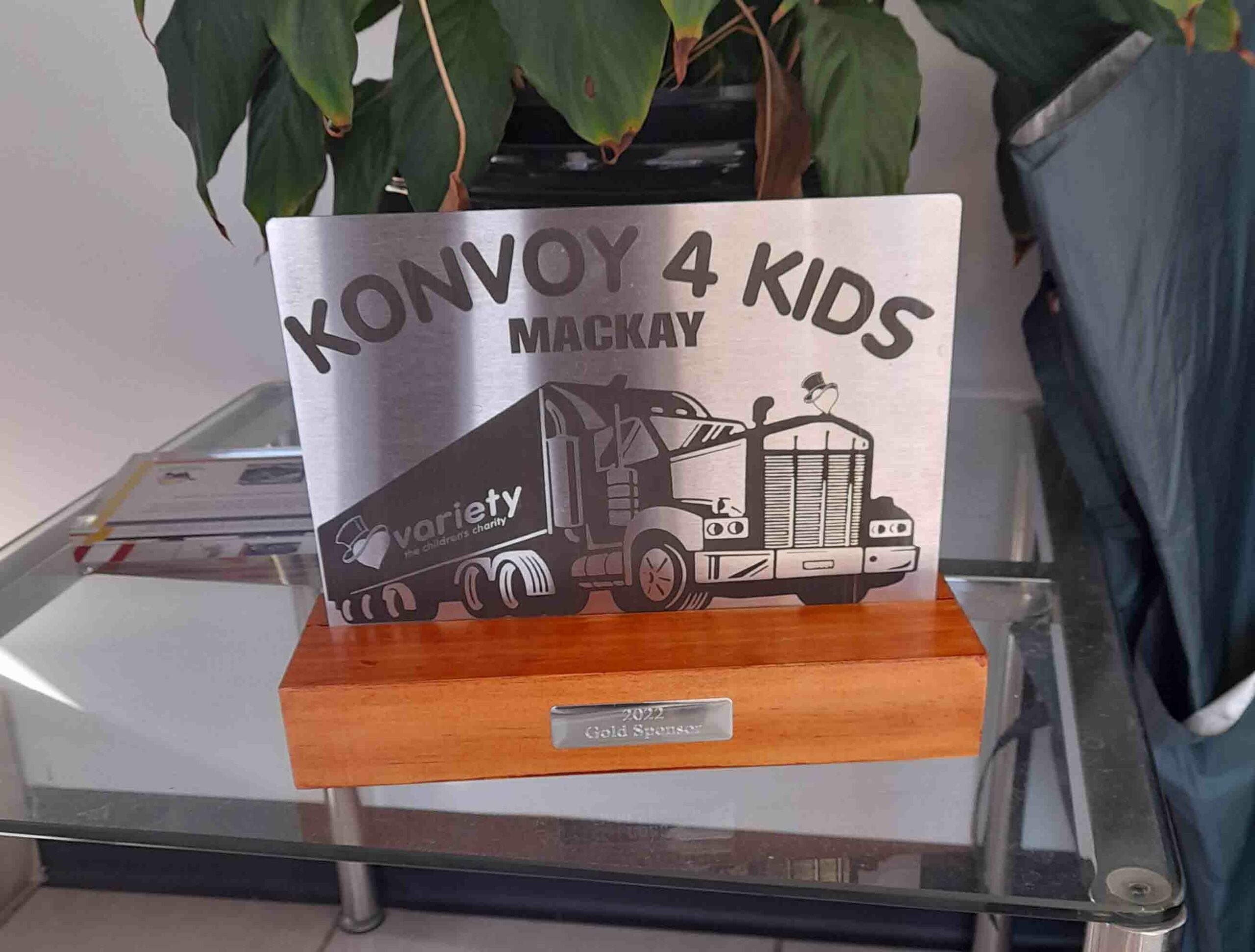 Konvoy4Kids Plaque